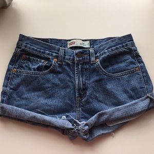 Dark Wash Levi Shorts
